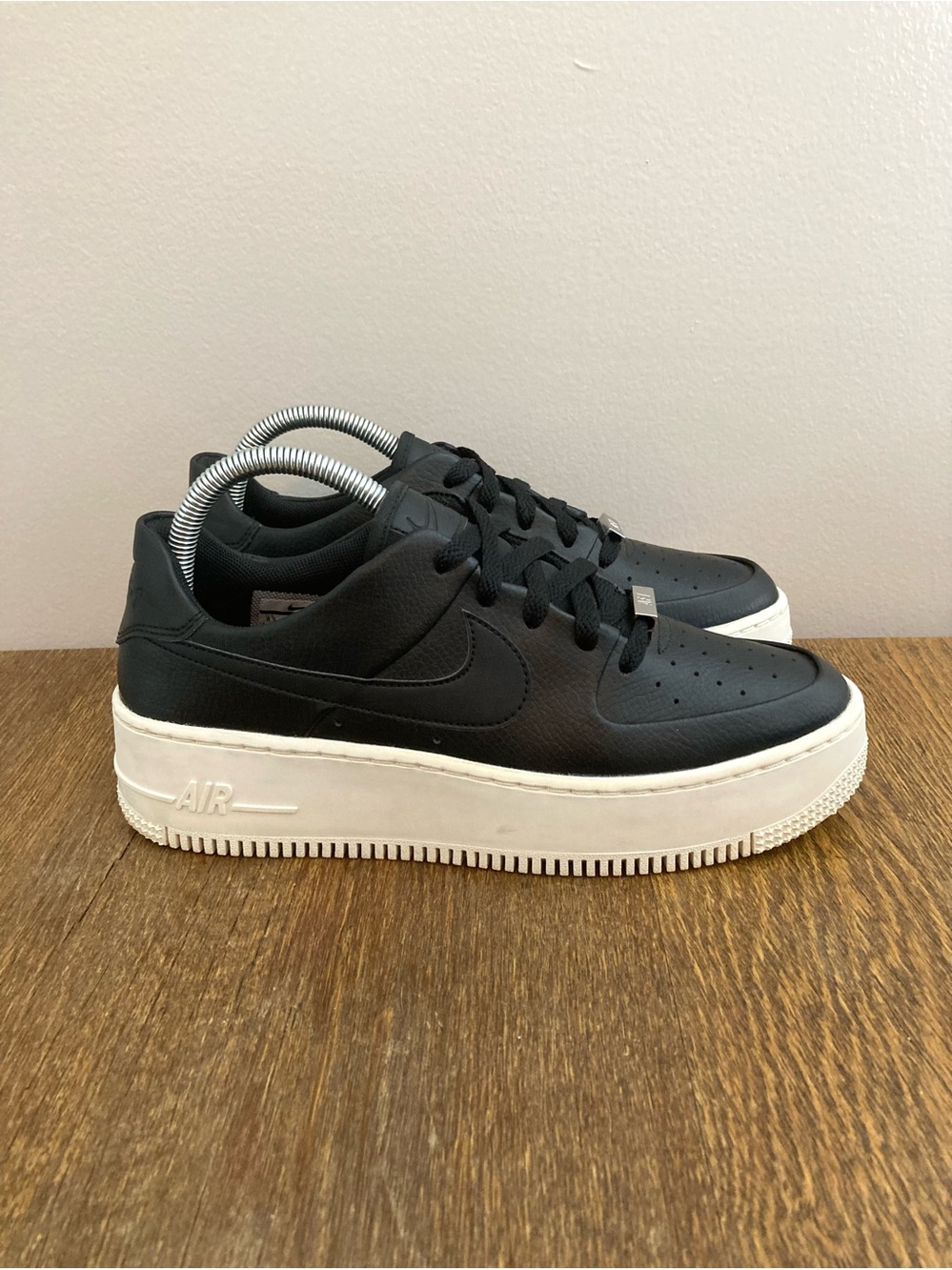 Nike AF1 Sage Low Black Leather Sneaker Women’s Size 8.5